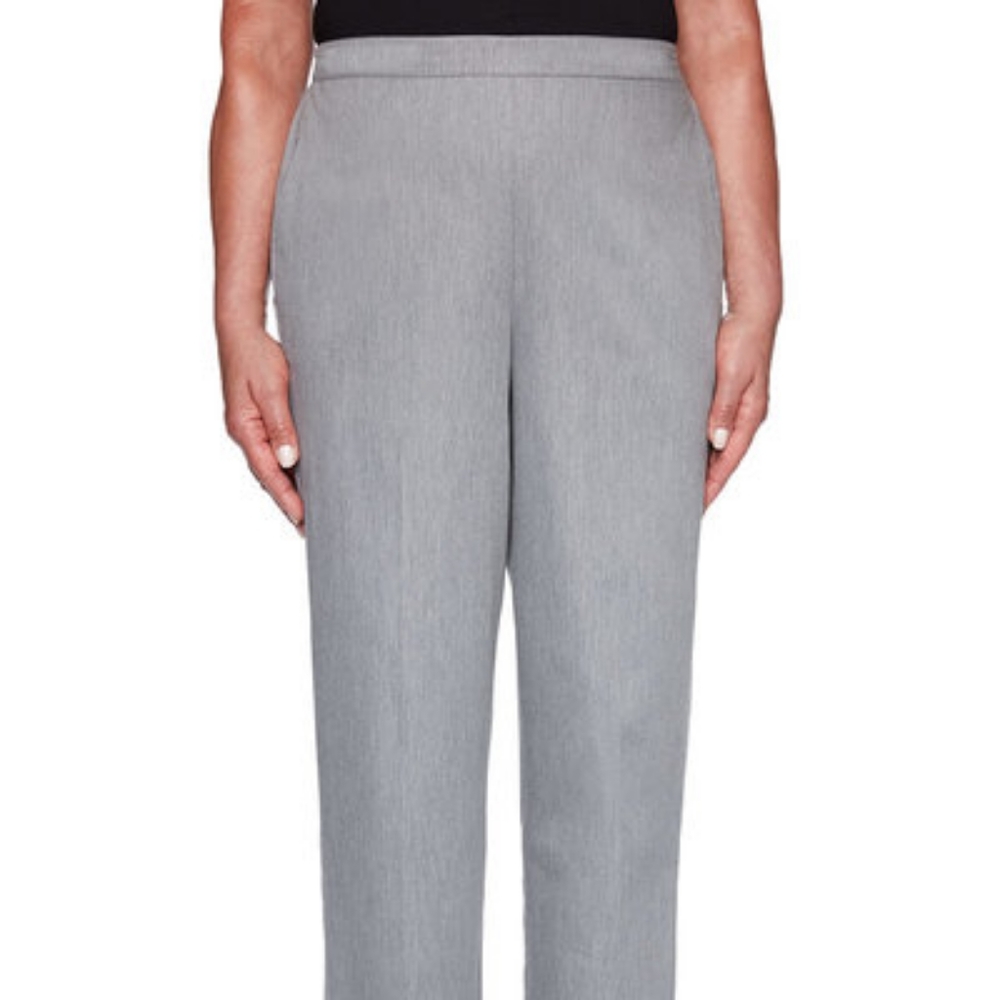 Alfred Dunner Proportioned Short Pant - Picture 1 of 3